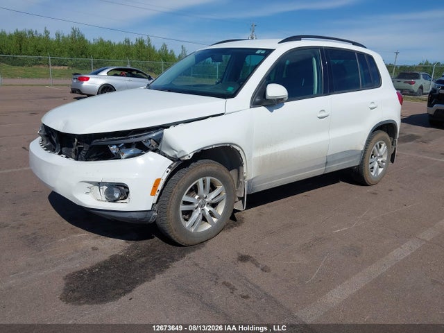 WVGHV7AX1FW575802 Volkswagen Tiguan S/se/sel/r-line