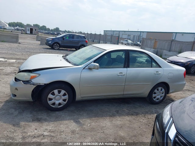 12673669 :رقم المزاد ، JTDBE32K030139835 vin ، 2003 Toyota Camry Le/se/xle مزاد بيع