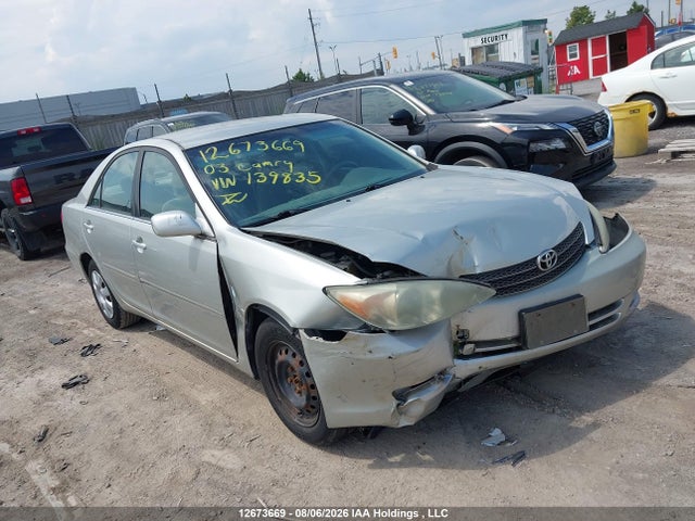 12673669 :رقم المزاد ، JTDBE32K030139835 vin ، 2003 Toyota Camry Le/se/xle مزاد بيع