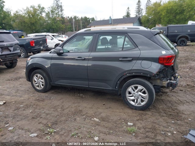 KMHRC8A34PU243136 Hyundai Venue Preferred With Two-tone Body Colour