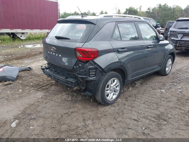 KMHRC8A34PU243136 Hyundai Venue Preferred With Two-tone Body Colour