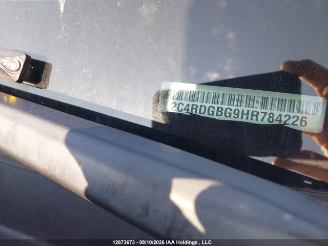 12673673 :رقم المزاد ، 2C4RDGBG9HR784226 vin ، 2017 Dodge Grand Caravan Se مزاد بيع