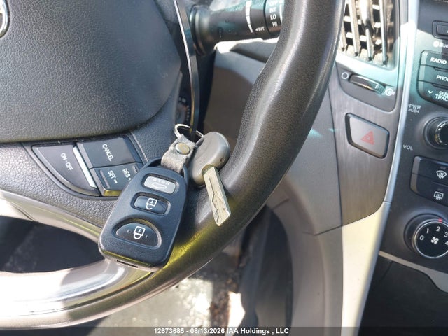 2013 Hyundai Sonata Gl/gls მანქანა იყიდება აუქციონზე, vin: 5NPEB4AC2DH757636, აუქციონის ნომერი: 12673685