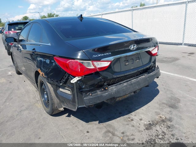 2013 Hyundai Sonata Gl/gls მანქანა იყიდება აუქციონზე, vin: 5NPEB4AC2DH757636, აუქციონის ნომერი: 12673685