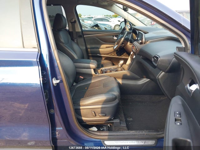 5NMS3CAA9KH023885 Hyundai Santa Fe Luxury