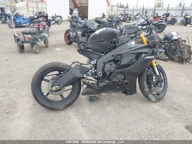 Yamaha YZFR6 2017 JYARJ28N3HA000155 Image 14