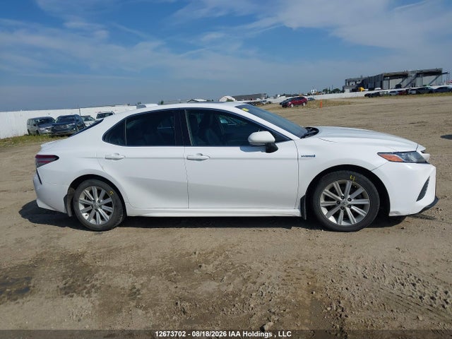 4T1B21HK3JU500061 Toyota CAMRY HYBRID