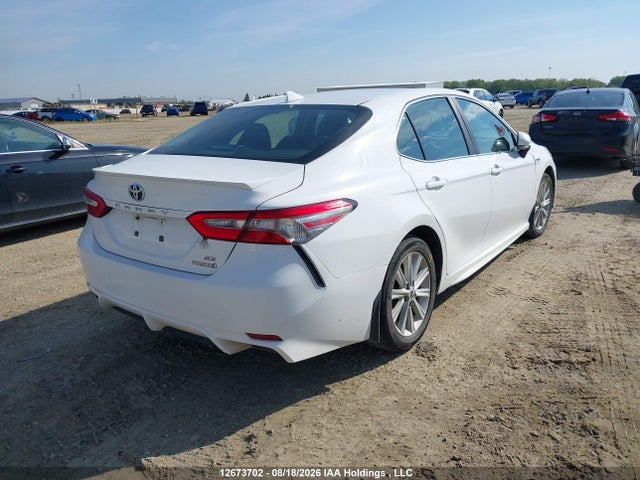 4T1B21HK3JU500061 Toyota CAMRY HYBRID