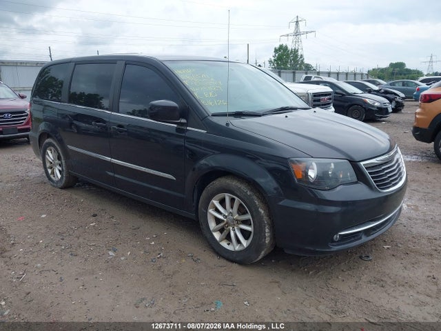 2015 2C4RC1HG1FR751189 main image