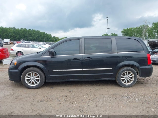 2C4RC1HG1FR751189 Chrysler Town &amp; Country S