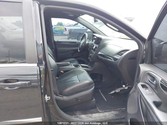2C4RC1HG1FR751189 Chrysler Town &amp; Country S