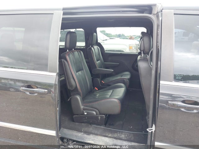 2C4RC1HG1FR751189 Chrysler Town &amp; Country S