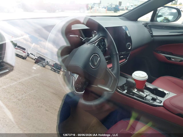 12673716 :رقم المزاد ، 2T2GKCEZ0SC043372 vin ، 2025 Lexus Nx 350h 350h مزاد بيع
