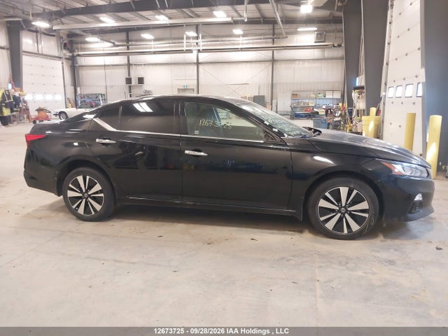 2020 Nissan Altima 2.5 Sv მანქანა იყიდება აუქციონზე, vin: 1N4BL4DW1LN322598, აუქციონის ნომერი: 12673725