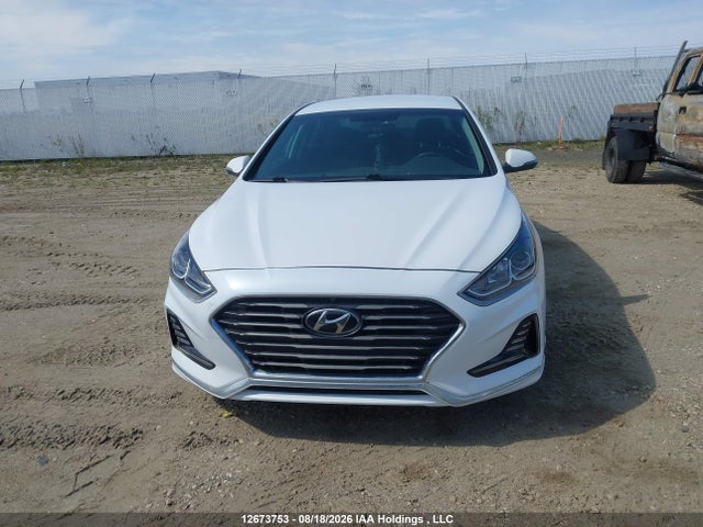 5NPE24AF8JH711914 Hyundai SONATA SE
