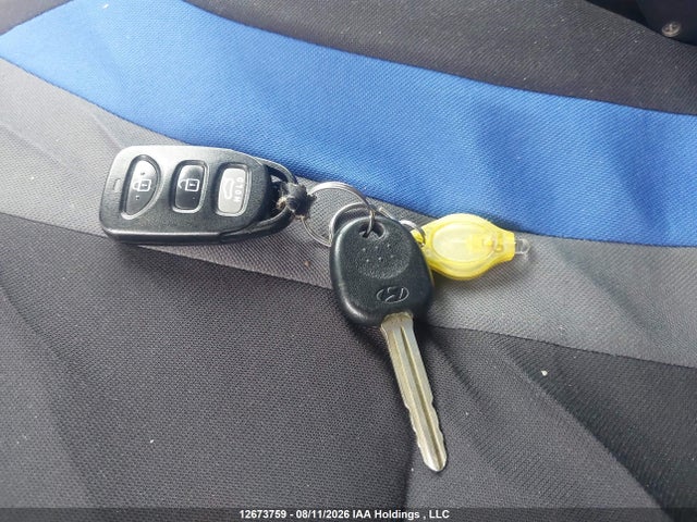 KMHD84LFXLU057414 Hyundai Elantra Preferred Auto Ivt
