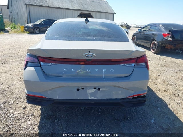 12673772 :رقم المزاد ، KMHLM4AG4MU184406 vin ، 2021 Hyundai Elantra Preferred Ivt مزاد بيع