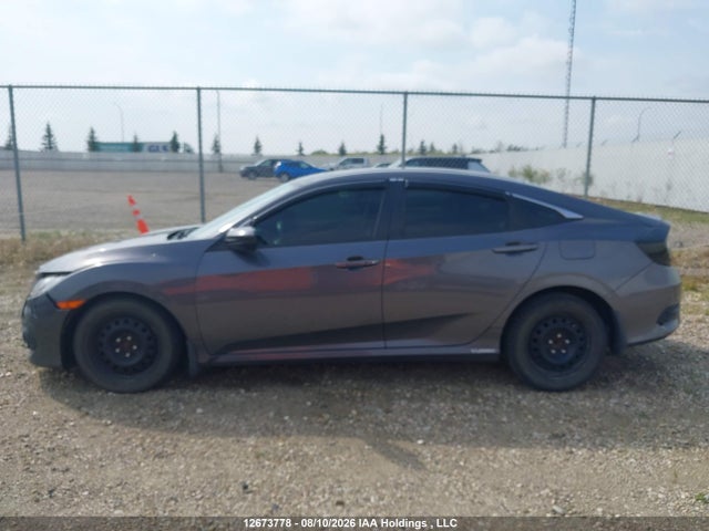 12673778 :رقم المزاد ، 2HGFC1F41JH102634 vin ، 2018 Honda Civic Ex-t مزاد بيع