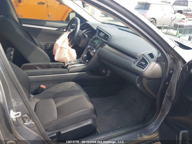 12673778 :رقم المزاد ، 2HGFC1F41JH102634 vin ، 2018 Honda Civic Ex-t مزاد بيع