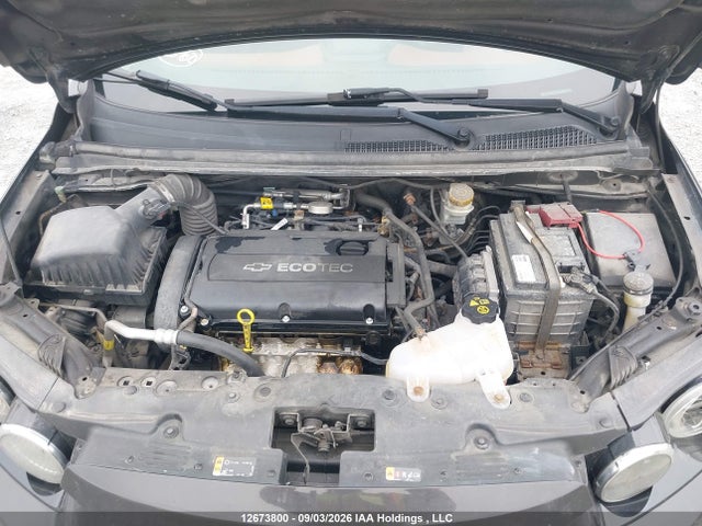 Chevrolet SONIC LT 2015 1G1JC5SH2F4158880 Image 10