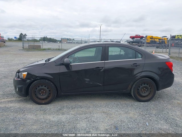 Chevrolet SONIC LT 2015 1G1JC5SH2F4158880 Image 15
