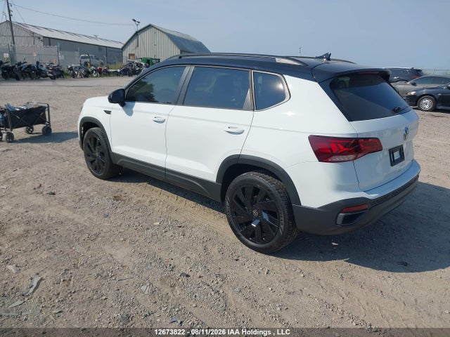 3VVLX7B23RM117583 Volkswagen Taos Comfortline Black Edition