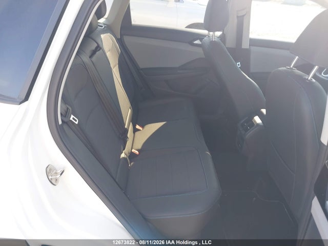 3VVLX7B23RM117583 Volkswagen Taos Comfortline Black Edition