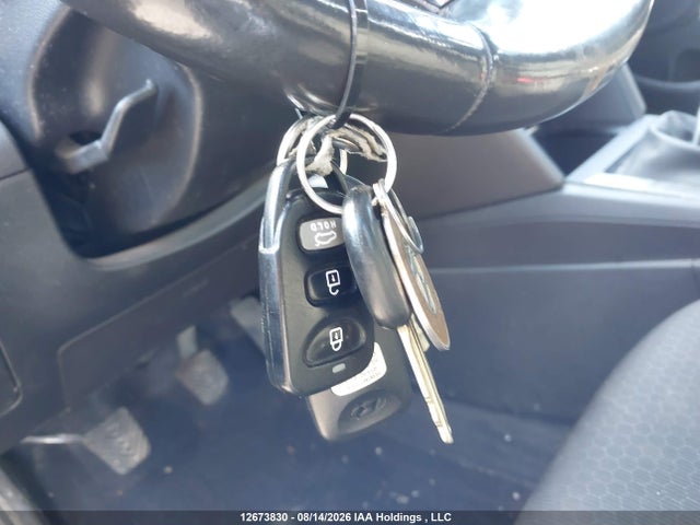 KMHD84LF6JU703058 Hyundai ELANTRA GL