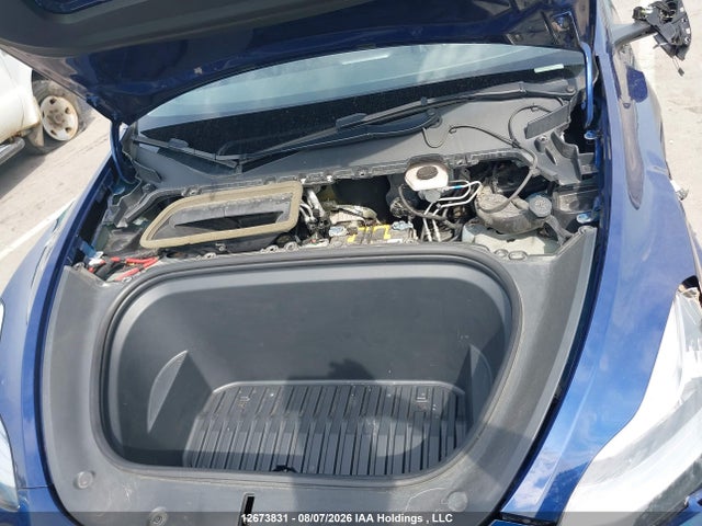 2021 Tesla Model Y Standard Range Rear-wheel Drive მანქანა იყიდება აუქციონზე, vin: 5YJYGDED5MF120918, აუქციონის ნომერი: 12673831