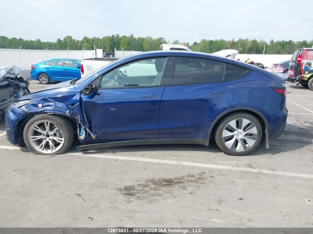 2021 Tesla Model Y Standard Range Rear-wheel Drive მანქანა იყიდება აუქციონზე, vin: 5YJYGDED5MF120918, აუქციონის ნომერი: 12673831