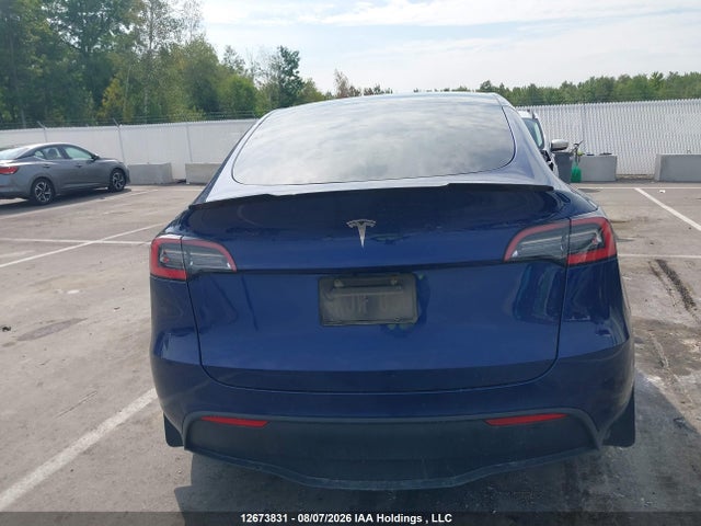 2021 Tesla Model Y Standard Range Rear-wheel Drive მანქანა იყიდება აუქციონზე, vin: 5YJYGDED5MF120918, აუქციონის ნომერი: 12673831