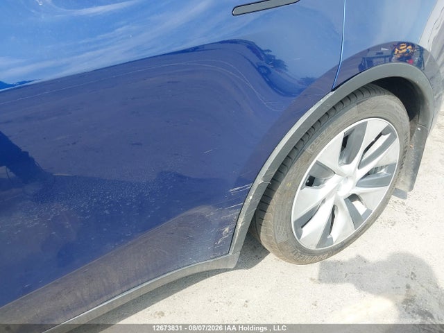 2021 Tesla Model Y Standard Range Rear-wheel Drive მანქანა იყიდება აუქციონზე, vin: 5YJYGDED5MF120918, აუქციონის ნომერი: 12673831