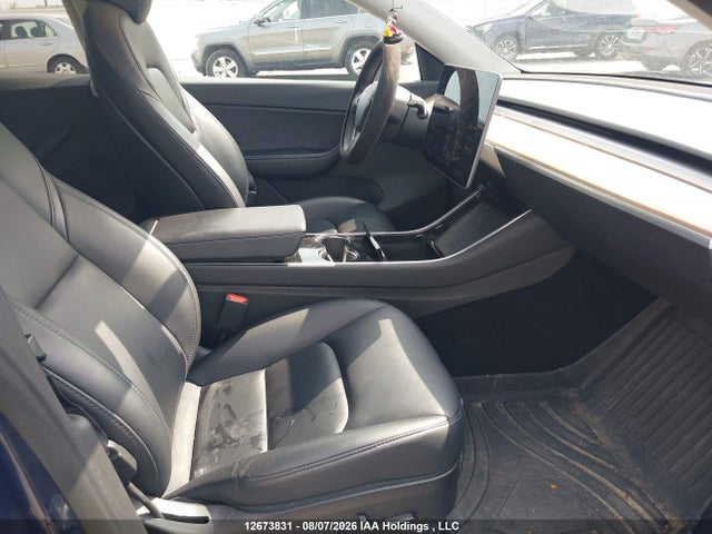 2021 Tesla Model Y Standard Range Rear-wheel Drive მანქანა იყიდება აუქციონზე, vin: 5YJYGDED5MF120918, აუქციონის ნომერი: 12673831