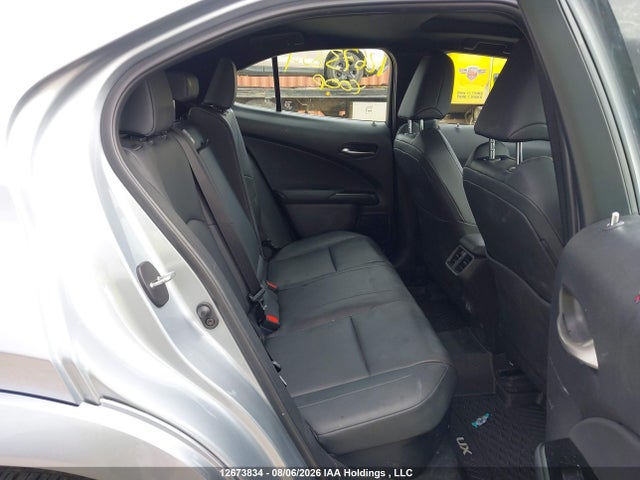 12673834 :رقم المزاد ، JTHP9JBH2R2079278 vin ، 2024 Lexus Ux 250h مزاد بيع