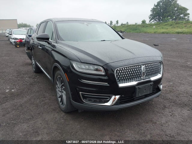 12673837 :رقم المزاد ، 2LMPJ8K94LBL00052 vin ، 2020 Lincoln Nautilus Reserve مزاد بيع