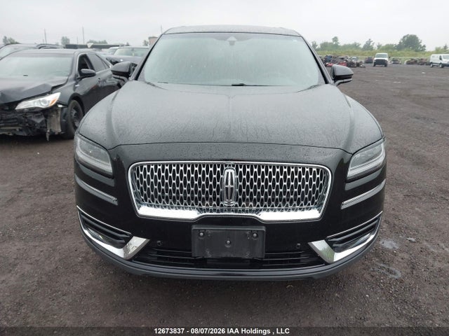 12673837 :رقم المزاد ، 2LMPJ8K94LBL00052 vin ، 2020 Lincoln Nautilus Reserve مزاد بيع