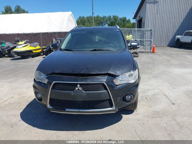 2010 Mitsubishi Outlander Gt მანქანა იყიდება აუქციონზე, vin: JA4JT5AX2AZ601096, აუქციონის ნომერი: 12668564