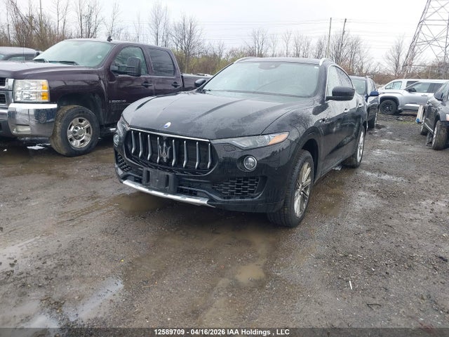 12589709 :رقم المزاد ، ZN661XUL9HX226866 vin ، 2017 Maserati Levante مزاد بيع