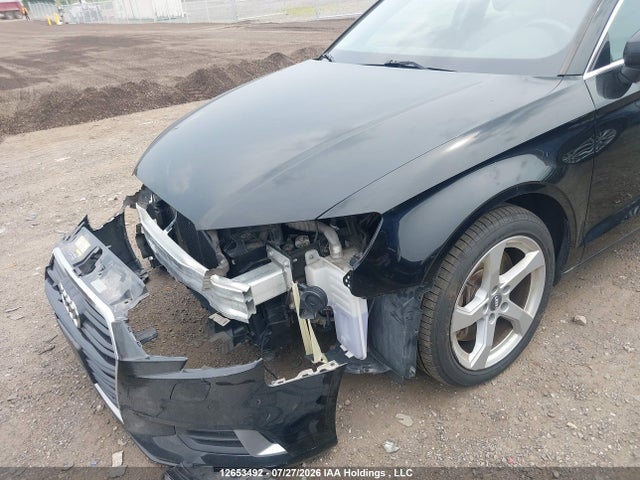 WAUBEGFF2K1025815 Audi A3 45 Komfort