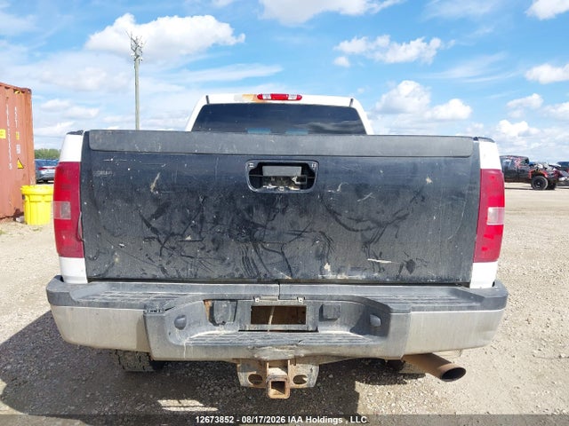 1GC1KXCG6EF158816 Chevrolet Silverado K2500 Heavy Duty Lt