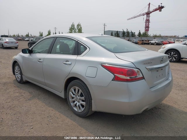 2014 Nissan Altima 2.5/2.5 S/2.5 Sl/2.5 Sv მანქანა იყიდება აუქციონზე, vin: 1N4AL3AP6EN258533, აუქციონის ნომერი: 12673856