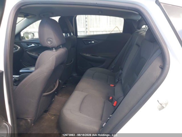 Chevrolet Malibu 2017 1G1ZE5ST9HF104808 Image 8