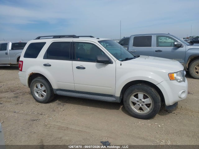 12673870 :رقم المزاد ، 1FMCU9DG1BKA29166 vin ، 2011 Ford Escape Xlt Automatic مزاد بيع