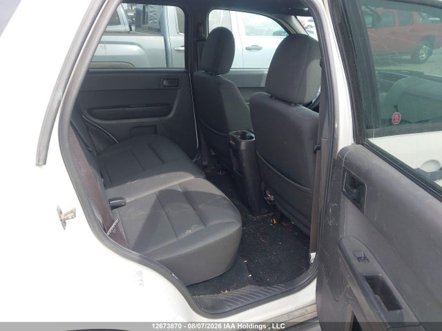 12673870 :رقم المزاد ، 1FMCU9DG1BKA29166 vin ، 2011 Ford Escape Xlt Automatic مزاد بيع