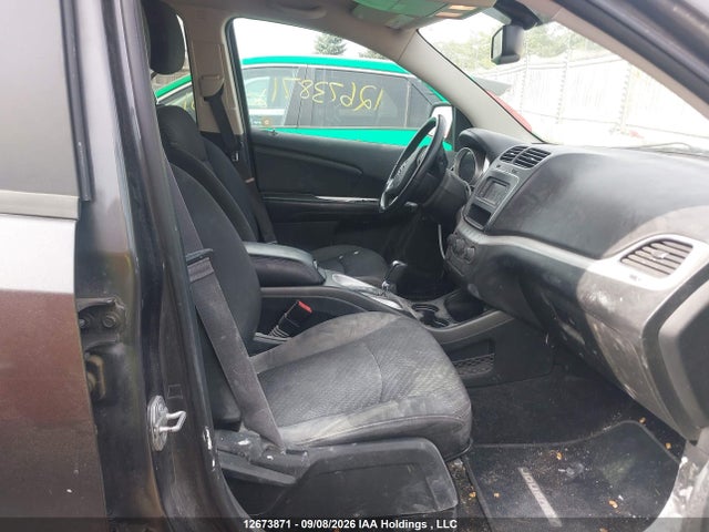 12673871 :رقم المزاد ، 3C4PDCCG6FT686442 vin ، 2015 Dodge Journey Sxt/limited مزاد بيع
