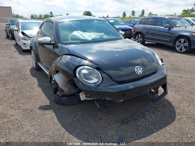 Aukcja sprzedaży 2013 Volkswagen Beetle 2.5l Comfortline/2.5l Fender Edition, vin: 3VWJX7AT2DM661403, numer aukcji: 12673884