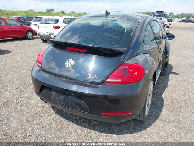 12673884 :رقم المزاد ، 3VWJX7AT2DM661403 vin ، 2013 Volkswagen Beetle 2.5l Comfortline/2.5l Fender Edition مزاد بيع