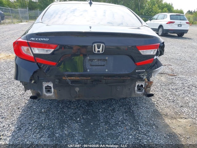 1HGCV1F91JA801771 Honda Accord Touring