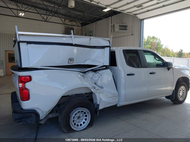 2025 Chevrolet Silverado 1500 მანქანა იყიდება აუქციონზე, vin: 1GCRKAEK0SZ301917, აუქციონის ნომერი: 12673888