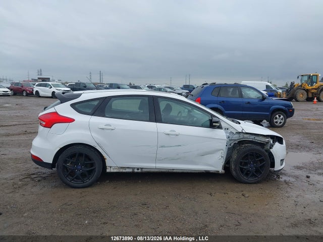 Ford FOCUS SEL 2017 1FADP3M28HL220478 Image 14